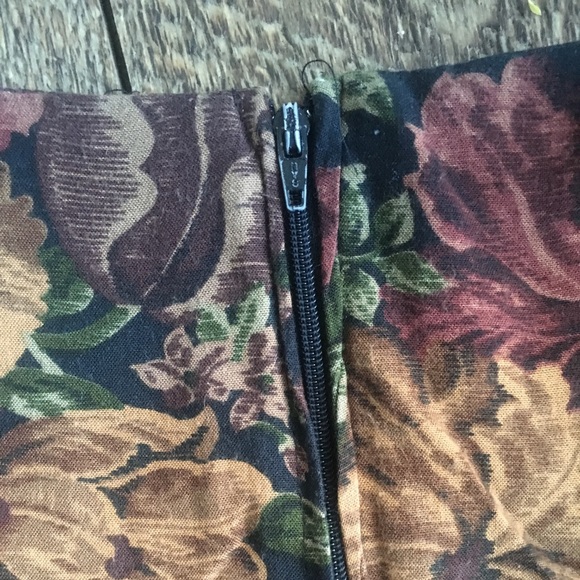 Vintage 90s Floral Midi Dress by RJ Stevens - Picture 5 of 5